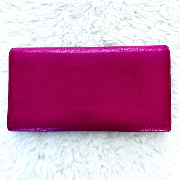 Gucci GG Logo Hot Pink Grain Leather Flap Long Wallet - Picture 3 of 16